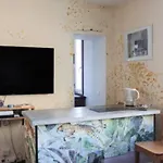 Appartement Deux Pieces Lumineux Et Sans Vis A Vis